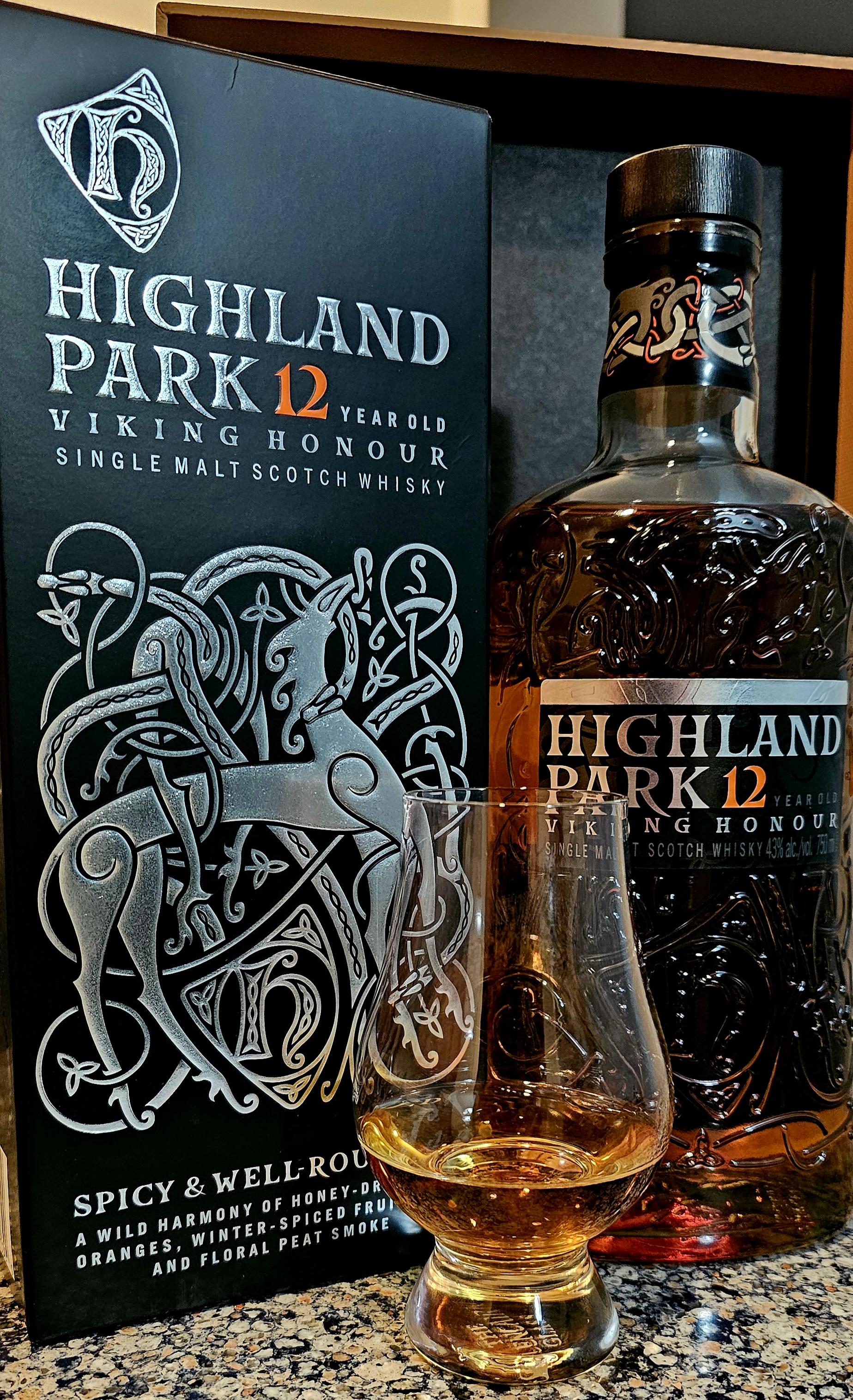 SHORT REVIEW: Highland Park Viking Honour 12 Scotch Whisky – My First Peated Scotch
