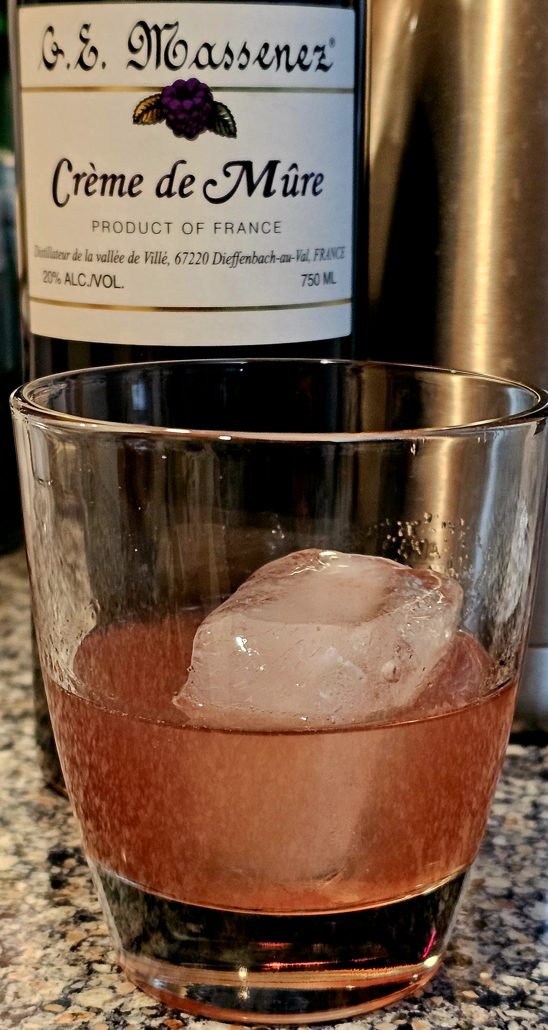 COCKTAIL SERIES: NATO Blackberry Gin Gimlets: Comparing Different Gins