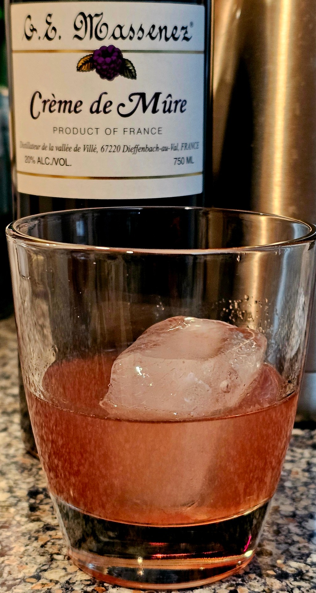 COCKTAIL SERIES: NATO Blackberry Gin Gimlets: Comparing Different Gins
